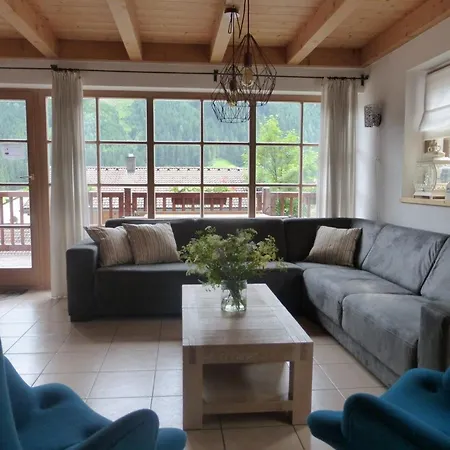 Quiet With Sauna In Wald im Pinzgau